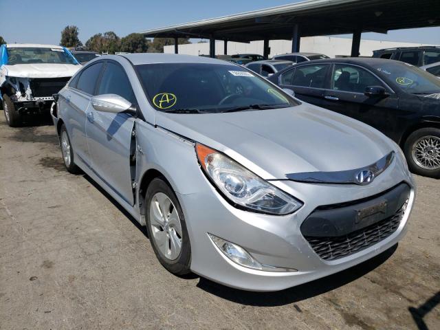 HYUNDAI SONATA HYB 2013 with VIN KMHEC4A48DA096493 - Photo from auction