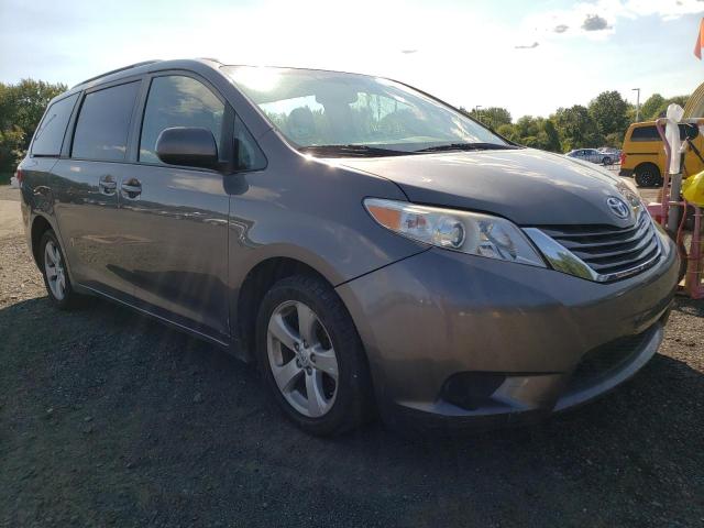 TOYOTA SIENNA LE 2015 with VIN 5TDKK3DC4FS614371 - Photo from auction