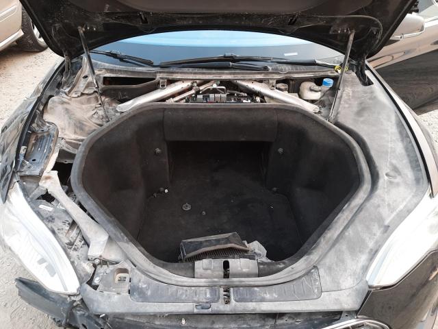 Photo 7 from auction – 2015 TESLA MODEL S with VIN 5YJSA1E12FF106912