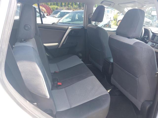 Photo 6 from auction – 2015 TOYOTA RAV4 LE with VIN 2T3BFREV9FW257954