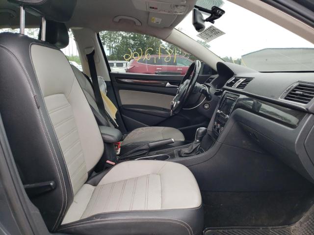 Photo 5 from auction – 2014 VOLKSWAGEN PASSAT with VIN 1VWBS7A39EC112092
