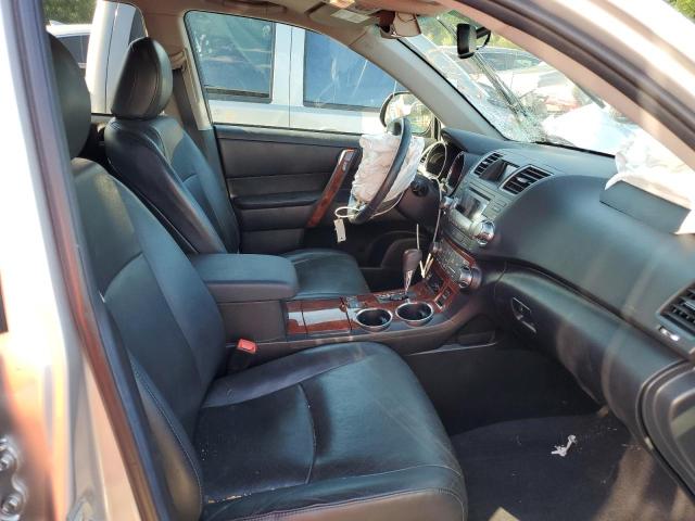 Photo 5 from auction – 2011 TOYOTA HIGHLANDER with VIN 5TDDK3EH9BS070964