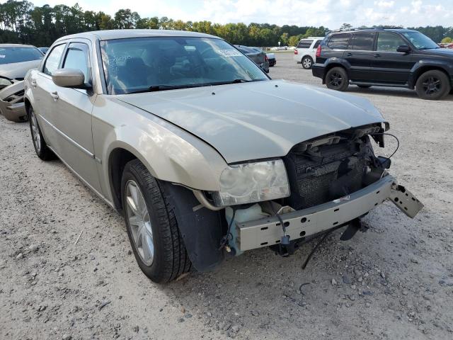 CHRYSLER 300 TOURIN 2008 with VIN 2C3LA53G88H328052 - Photo from auction