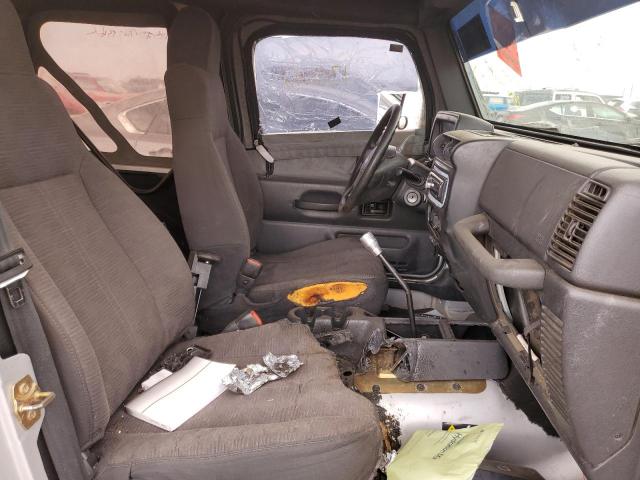Photo 5 from auction – 2004 JEEP WRANGLER X with VIN 1J4FA39S24P758135