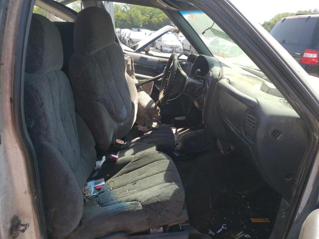 Photo 5 from auction – 2001 GMC SONOMA with VIN 1GTDT19W818145893