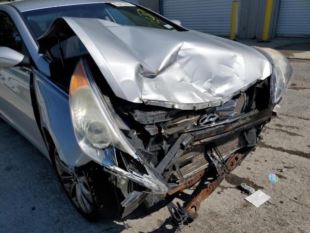Photo 9 from auction – 2011 HYUNDAI SONATA SE with VIN 5NPEC4AC9BH064847