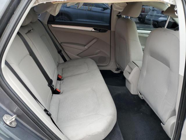 Photo 6 from auction – 2016 VOLKSWAGEN PASSAT S with VIN 1VWAT7A38GC013369