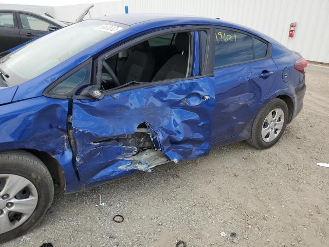 Photo 9 from auction – 2017 KIA FORTE LX with VIN 3KPFK4A70HE045143