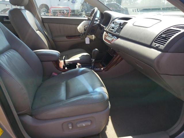 Photo 5 from auction – 2005 TOYOTA CAMRY LE with VIN 4T1BF30K25U086062