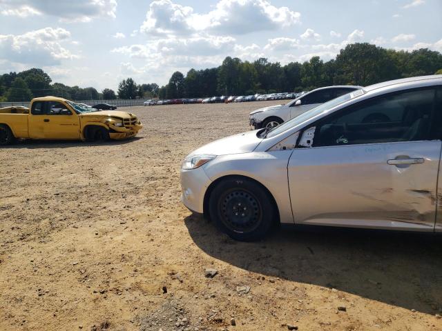 Photo 10 from auction – 2012 FORD FOCUS SE with VIN 1FAHP3F2XCL131521