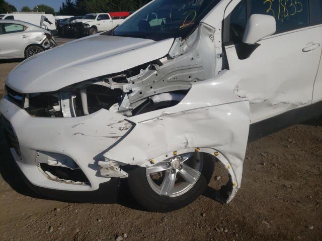 Photo 9 from auction – 2018 CHEVROLET TRAX LS with VIN KL7CJNSB2JB599945