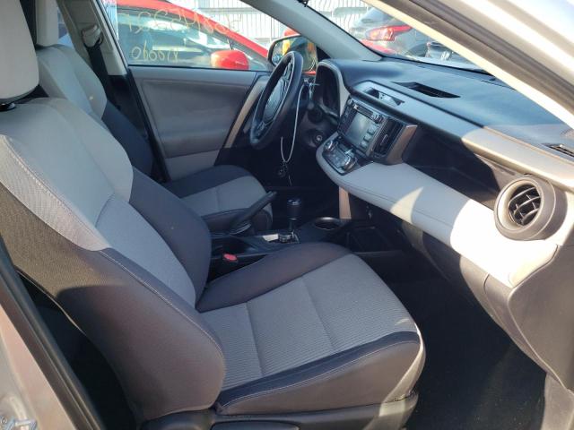 Photo 5 from auction – 2013 TOYOTA RAV4 XLE with VIN 2T3RFREV2DW113111