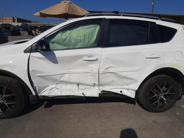 Photo 9 from auction – 2016 TOYOTA RAV4 SE with VIN JTMNFREV3GD087294