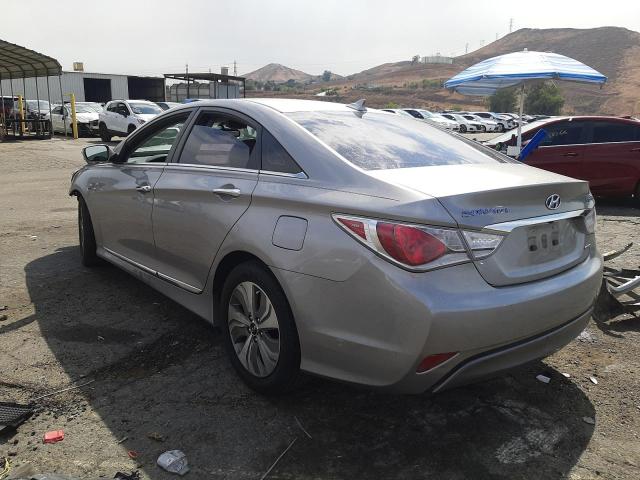 Photo 3 from auction – 2013 HYUNDAI SONATA HYB with VIN KMHEC4A49DA092453