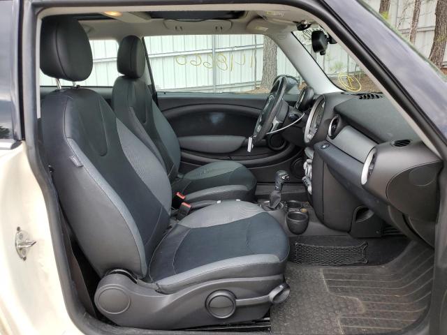 Photo 5 from auction – 2007 MINI COOPER with VIN WMWMF33587TT58381