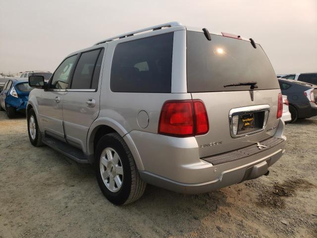 Photo 3 from auction – 2003 LINCOLN NAVIGATOR with VIN 5LMFU28R13LJ14016