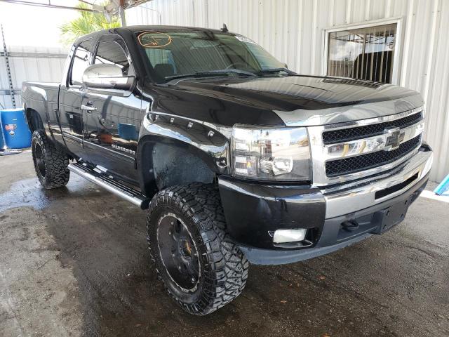 CHEVROLET SILVERADO 2011 with VIN 1GCRKSE33BZ299188 - Photo from auction