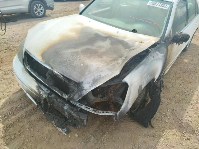 Photo 9 from auction – 2002 LEXUS LS 430 with VIN JTHBN30F220089751