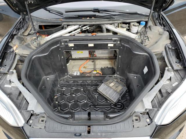 Photo 7 from auction – 2014 TESLA MODEL S with VIN 5YJSA1S15EFP47457