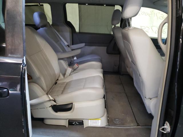 Photo 6 from auction – 2008 CHRYSLER TOWN & COU with VIN 2A8HR54P88R746932