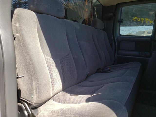 Photo 6 from auction – 2003 CHEVROLET SILVERADO with VIN 2GCEC19VX31147064