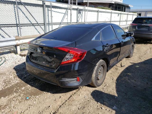 Photo 4 from auction – 2017 HONDA CIVIC LX with VIN 19XFC2F53HE222230