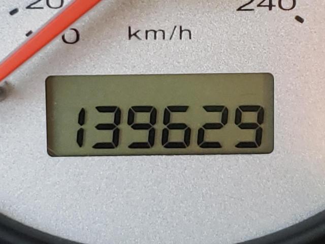 Photo 8 from auction – 2002 HONDA CIVIC LX with VIN 2HGES165X2H579667