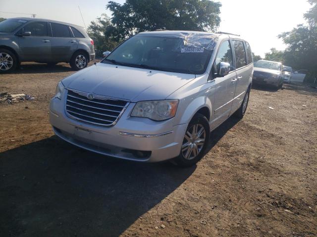 Photo 2 from auction – 2010 CHRYSLER TOWN & COU with VIN 2A4RR5DX7AR279465