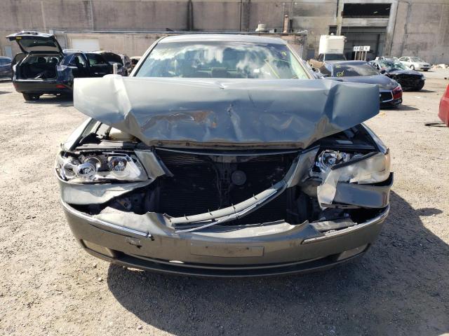 Photo 9 from auction – 2007 HYUNDAI AZERA SE with VIN KMHFC46F57A155437