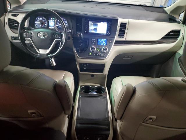 Photo 9 from auction – 2018 TOYOTA SIENNA XLE with VIN 5TDYZ3DC4JS954442