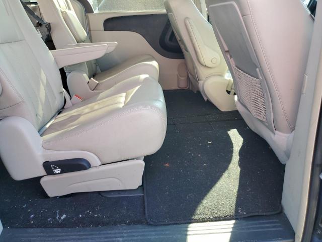 Photo 6 from auction – 2011 CHRYSLER TOWN & COU with VIN 2A4RR8DG4BR759403