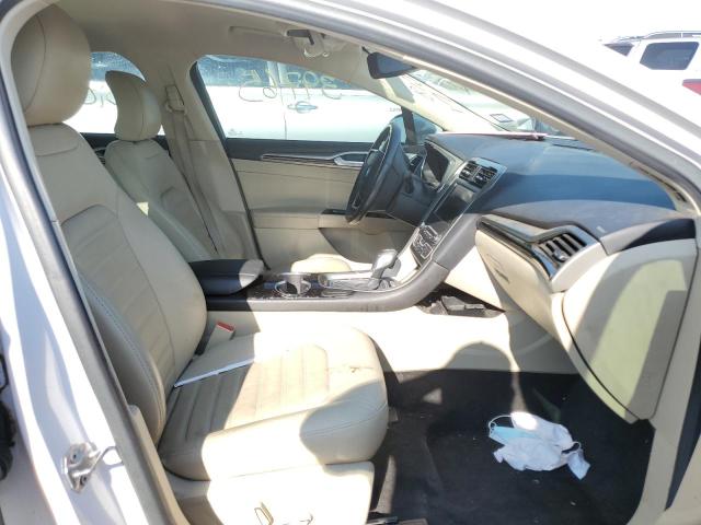 Photo 5 from auction – 2016 FORD FUSION SE with VIN 3FA6P0HD1GR142791