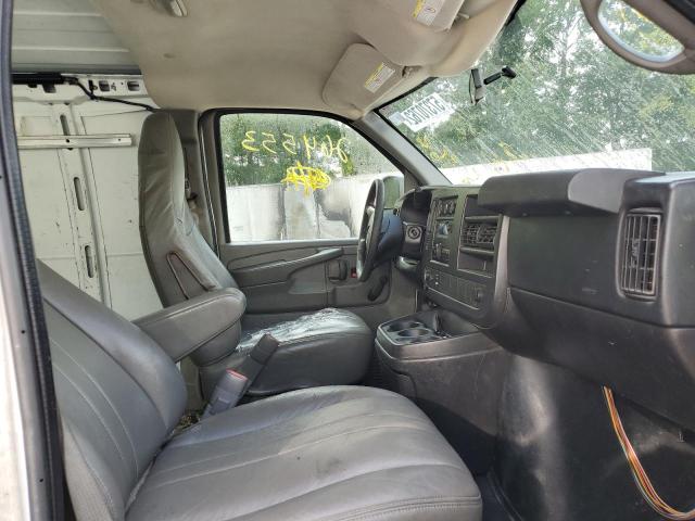 Photo 5 from auction – 2011 CHEVROLET EXPRESS G2 with VIN 1GCWGGCAXB1116953