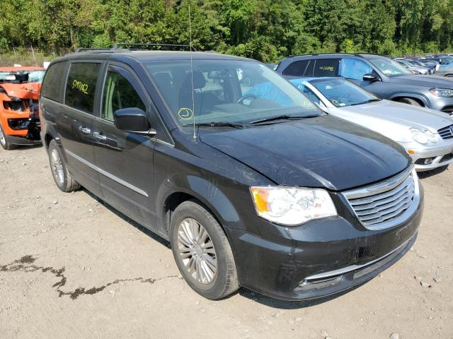 CHRYSLER TOWN & COU 2015 with VIN 2C4RC1BG9FR656839 - Photo from auction