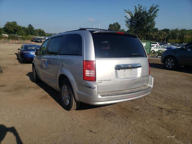 Photo 3 from auction – 2010 CHRYSLER TOWN & COU with VIN 2A4RR5DX7AR279465