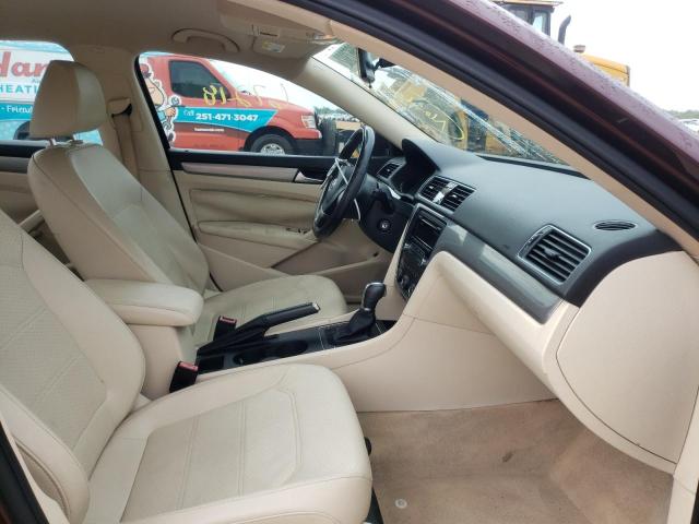 Photo 5 from auction – 2015 VOLKSWAGEN PASSAT S with VIN 1VWAT7A35EC098801