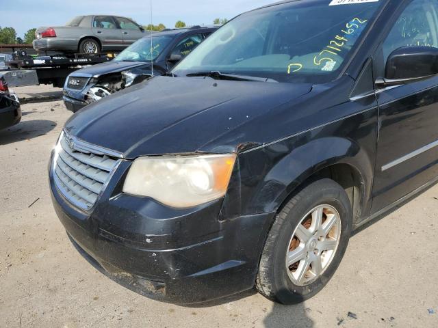 Photo 9 from auction – 2010 CHRYSLER TOWN & COU with VIN 2A4RR5D15AR441024