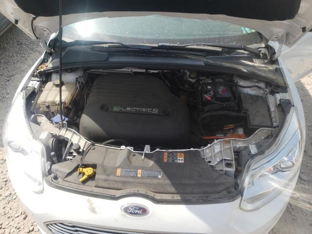 Photo 7 from auction – 2014 FORD FOCUS BEV with VIN 1FADP3R42EL161868
