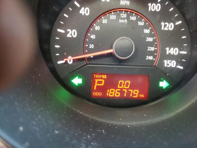 Photo 8 from auction – 2011 KIA SORENTO BA with VIN 5XYKT4A18BG103520