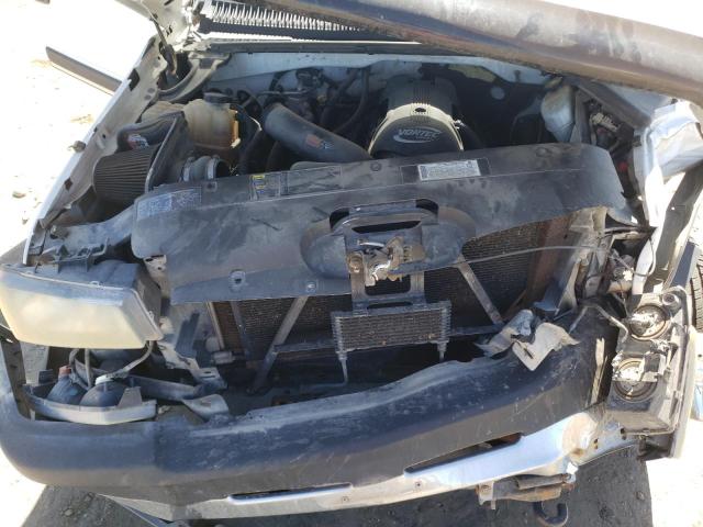 Photo 7 from auction – 2004 CHEVROLET SILVERADO with VIN 1GCHK29UX4E285555
