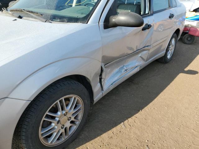 Photo 10 from auction – 2005 FORD FOCUS ZX4 with VIN 1FAFP34N25W223535
