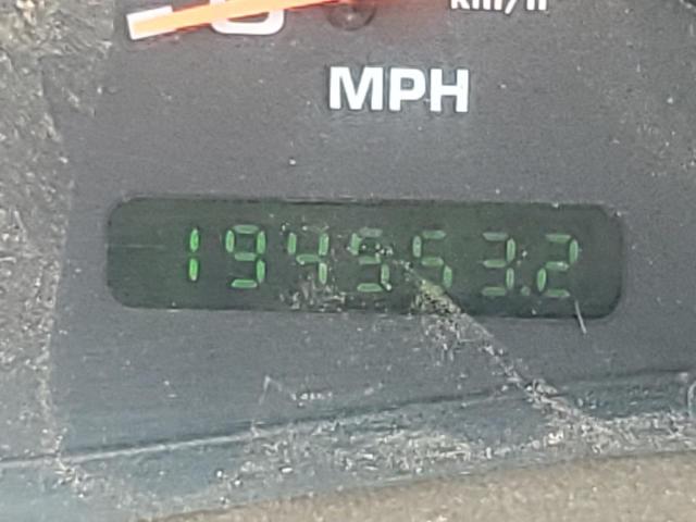 Фото 8 с аукциона – 2002 FORD F250 SUPER с VIN 1FTNF21F42EB93049