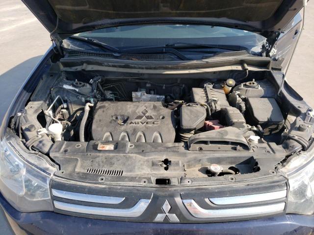 Photo 7 from auction – 2014 MITSUBISHI OUTLANDER with VIN JA4AD3A38EZ017256