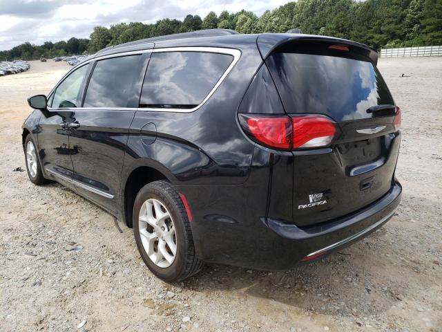 Photo 3 from auction – 2017 CHRYSLER PACIFICA T with VIN 2C4RC1BG4HR823109