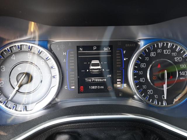 Photo 8 from auction – 2015 CHRYSLER 200 LIMITE with VIN 1C3CCCAB9FN712576