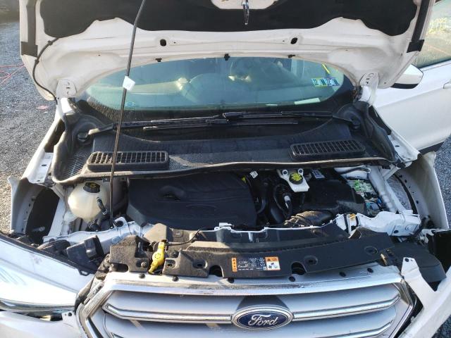 Photo 7 from auction – 2017 FORD ESCAPE SE with VIN 1FMCU9GDXHUB48350