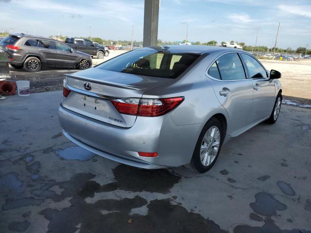 Photo 4 from auction – 2013 LEXUS ES 300H with VIN JTHBW1GG8D2015659