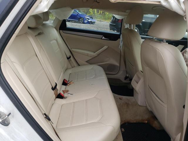 Photo 6 from auction – 2015 VOLKSWAGEN PASSAT S with VIN 1VWAT7A31FC106264
