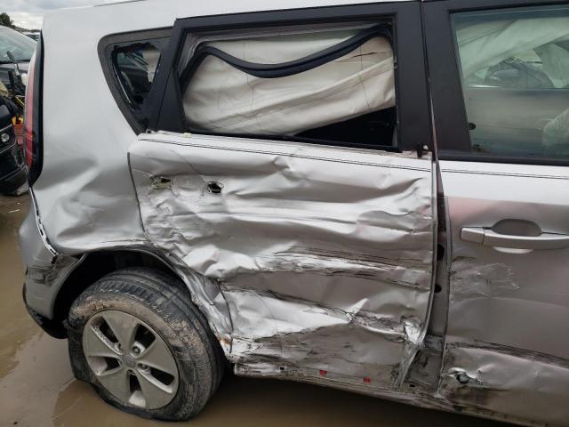 Photo 9 from auction – 2016 KIA SOUL with VIN KNDJN2A23G7874121