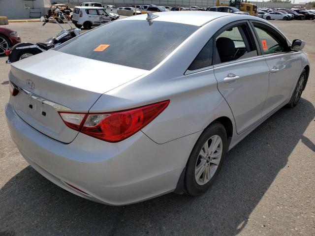 Photo 4 from auction – 2011 HYUNDAI SONATA GLS with VIN 5NPEB4AC8BH105021